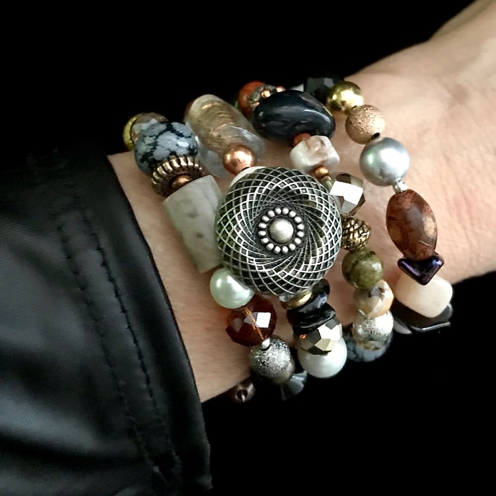 Handcrafted  Bracelet with Vintage & Modern Elements (NB46-4H) New Without Tags - Picture 8 of 10
